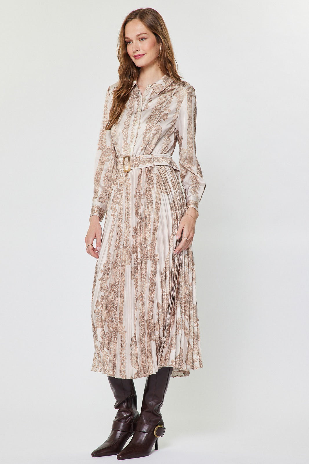 VESTIDO BLANCO CON DETALLES CAFÉ