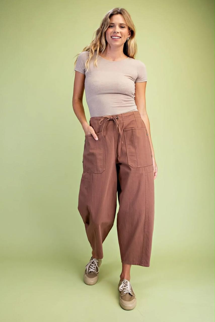 PANTALON CAFE ESTRELLAS